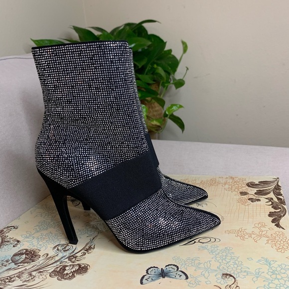 Topshop Black and Silver Heeled Boots with Stiletto Heel - Picture 3 of 8